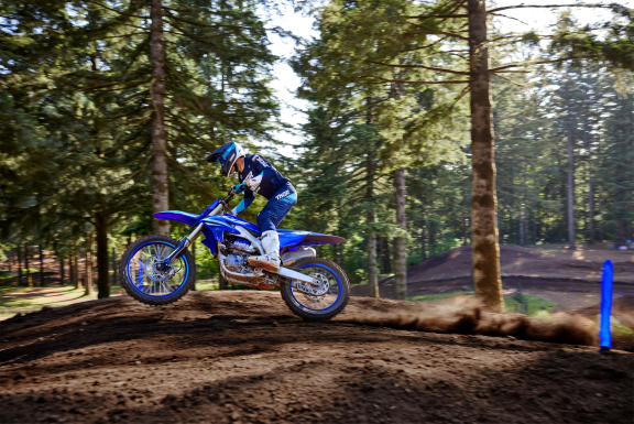 Yamaha YZ450F bij Leon Sagaert by Xavier Beel