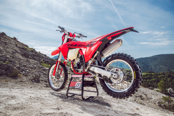 Gasgas enduro bij Leon Sagaert by Xavier Beel