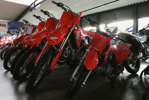 Motoren Leon Sagaert