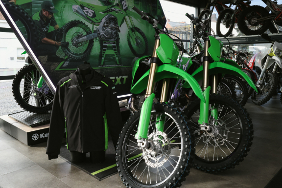 Motoren Leon Sagaert