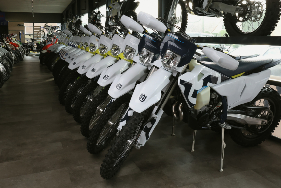 Motoren Leon Sagaert