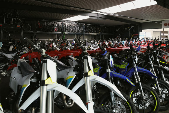 Motoren Leon Sagaert